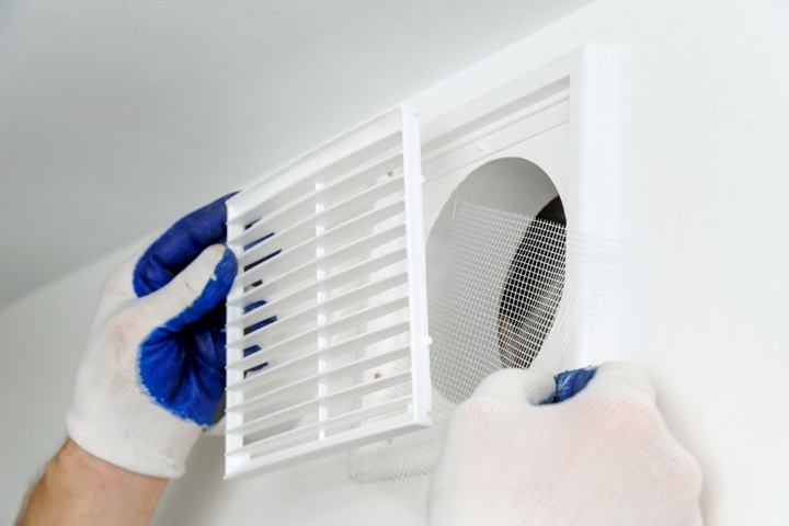 прочистка вентиляционного канала