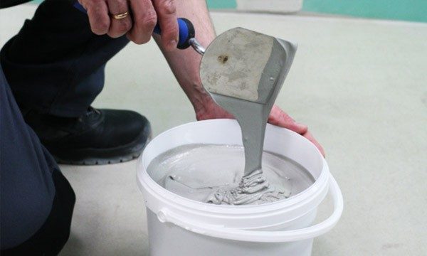 Приготовление смеси с Ceresit CL 51