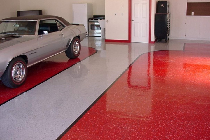 Полимерное напольное покрытие в гараже