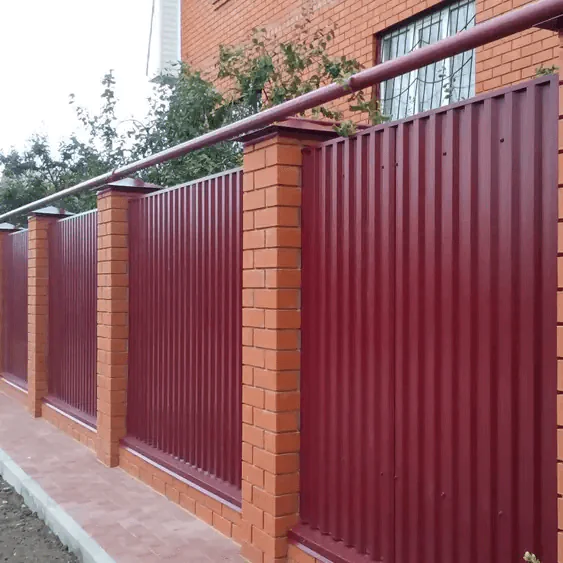 Забор из профлиста C-8