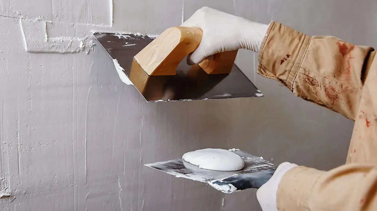 нанесение штукатурки