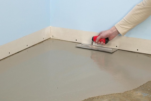 Самовыравнивающийся пол