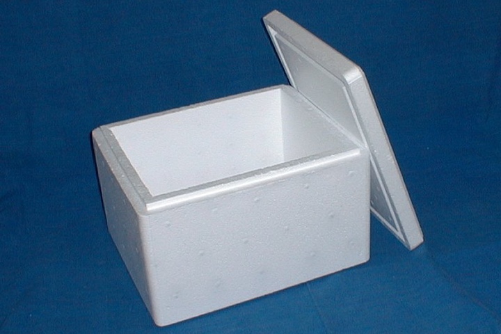 мини-холодильник из пернопласта