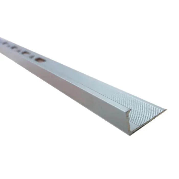 Угловой алюминиевый профиль L10 серебро 2,7 м (186)